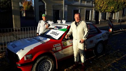 Bogdan Jankowski i Marek Kaczmarek - BMW 318 iS E30.