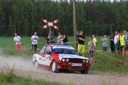 Bogdan Jankowski i Marek Kaczmarek - BMW 318iS E30.