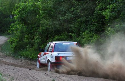 Bogdan Jankowski i Marek Kaczmarek - BMW 318iS E30.