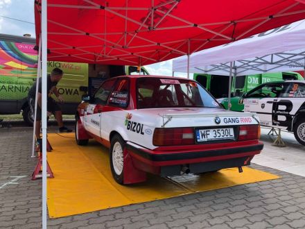 Bogdan Jankowski i Marek Kaczmarek - BMW 318iS E30.