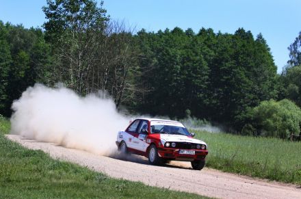 Bogdan Jankowski i Marek Kaczmarek - BMW 318iS E30.
