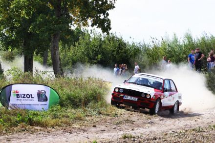 Bogdan Jankowski i Marek Kaczmarek - BMW 318 iS E30.