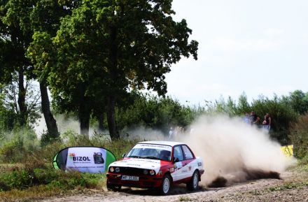 Bogdan Jankowski i Marek Kaczmarek - BMW 318 iS E30.