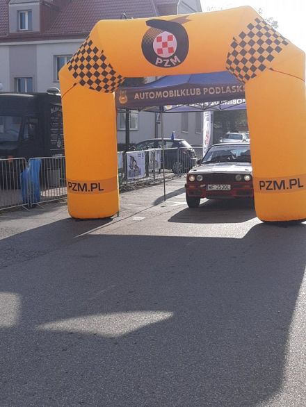 Bogdan Jankowski i Marek Kaczmarek - BMW 318iS E30.