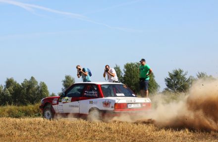 Bogdan Jankowski i Marek Kaczmarek - BMW 318 iS E30.