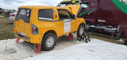 Wojciech Bogusławski i Marek Kaczmarek - Mitsubishi Pajero Turbo Diesel V8.