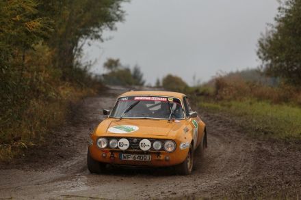 Andrzej Wodziński i Marek Kaczmarek – Alfa Romeo 2000 GT Veloce.
