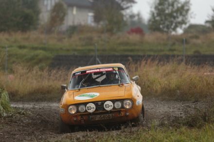 Andrzej Wodziński i Marek Kaczmarek – Alfa Romeo 2000 GT Veloce.
