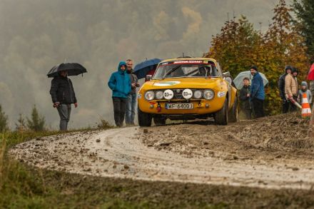 Andrzej Wodziński i Marek Kaczmarek – Alfa Romeo 2000 GT Veloce.