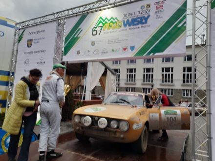 Andrzej Wodziński i Marek Kaczmarek – Alfa Romeo 2000 GT Veloce.