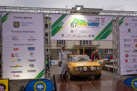 Andrzej Wodziński i Marek Kaczmarek – Alfa Romeo 2000 GT Veloce.