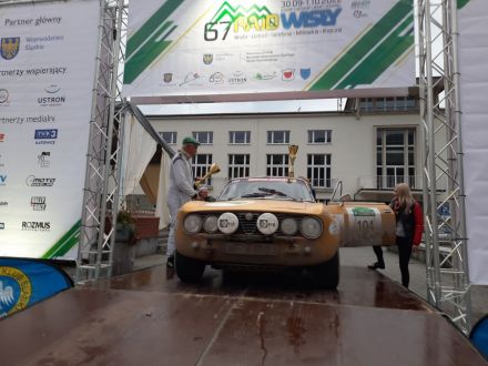 Andrzej Wodziński i Marek Kaczmarek – Alfa Romeo 2000 GT Veloce.
