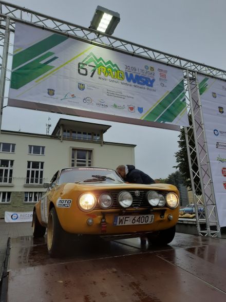 Andrzej Wodziński i Marek Kaczmarek – Alfa Romeo 2000 GT Veloce.