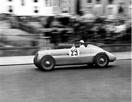 Serge Pozzoli – Delahaye 135 S.