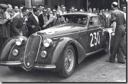 Emilio Romano i Clemente Biondetti – Alfa Romeo 8C 2900B Berlinetta Touring.