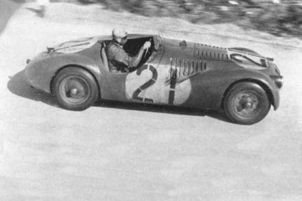 Franco Cortese – Ferrari 159 Spyder.