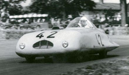 Emil Vorster – AFM streamline.