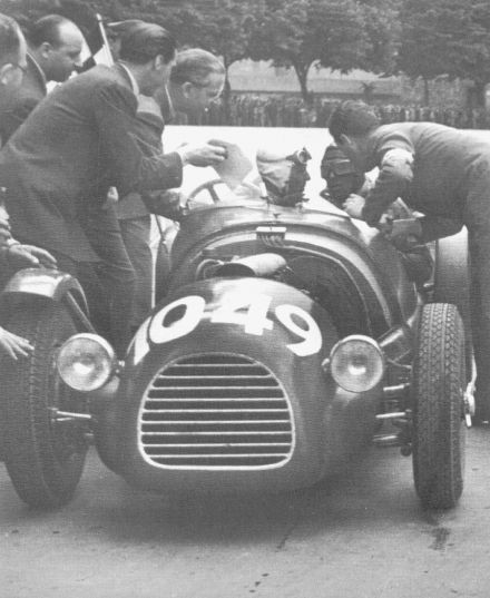 Tazio Nuvolari i Andrea Scapinelli – Ferrari 166 Spyder Corsa.