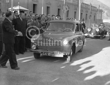 Gatsonides i Barendregt – Hillman Minx.