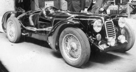 “Jock” Horsfall i Paul Frere – Aston Martin Speed Model.