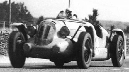 Robert Brunet i Georges Grignard – Delahaye 135 CS.