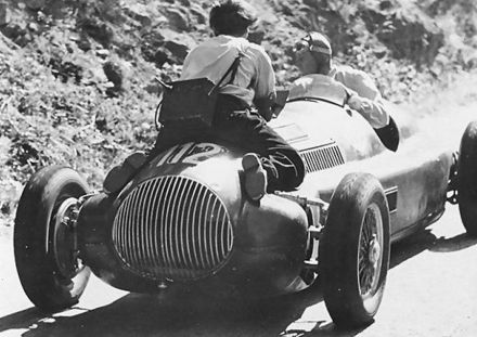 Alex von Falkenhausen – AFM 49 BMW.