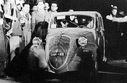 Raimondo Gangitano i Gioacchino Gangitano – Fiat 500B.