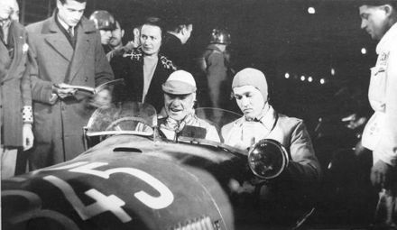 Salvatore Russo Velis i Salvatore Scuderi – Lancia Aprilia Sport.