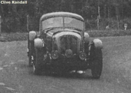E.R.Hall i Tom Clarke – Bentley Corniche TT.