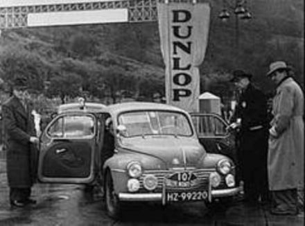 H.Kreisel i J.J.C.Perk - Renault 4 CV.
