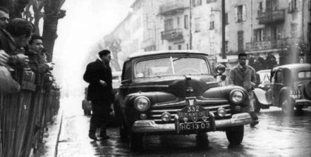 Comte de Monte Real i Manuel J.Palma – Ford V8.
