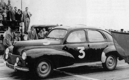 Marguerito Le Fourn i des Foret – Peugeot 203.