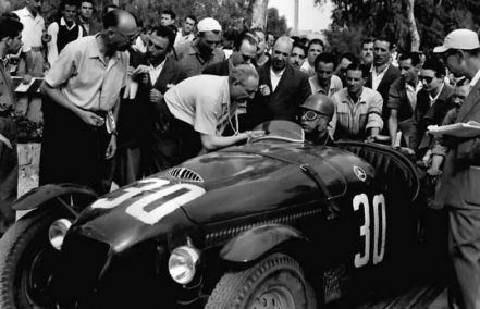 Franco Cortese – Frazer Nash Le Mans Replica.