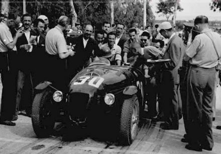 Franco Cortese – Frazer Nash Le Mans Replica.