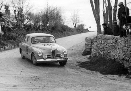 Raimondo Lanza di Trabia i Zanardi – Alfa Romeo 1900 Berlina.