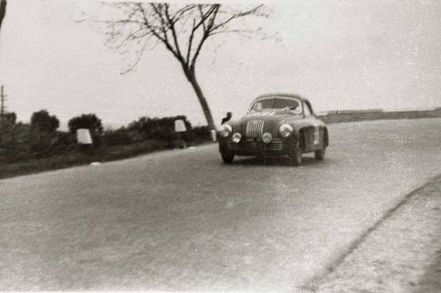 Mandina i Li Volsi – Fiat 1100S.