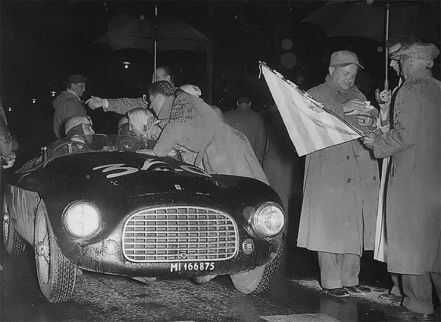 Eugenio Castellotti i Giuseppe Rota – Ferrari 166 MM Barchetta Touring.