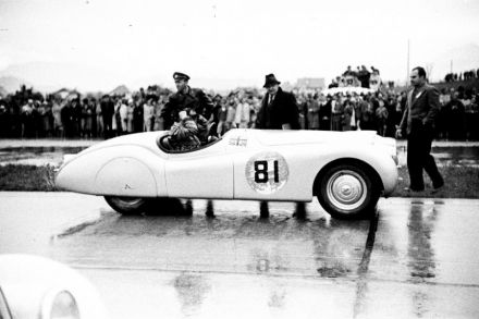 J.B.Atkinson – Jaguar 3300.