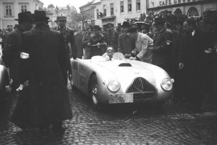 Kurt Koresch – BMW Veritas.