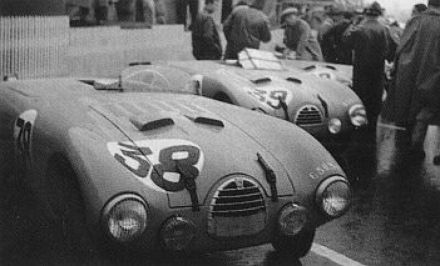 Robert Manzon i Andre Simon, Jean Behra i Maurice Trintignant – Simca Gordini T15S.