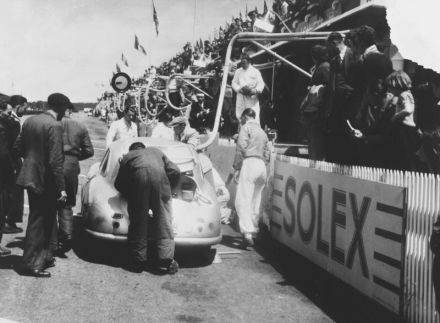 Stirling Moss i Jack Fairman – Jaguar XK 120C.
