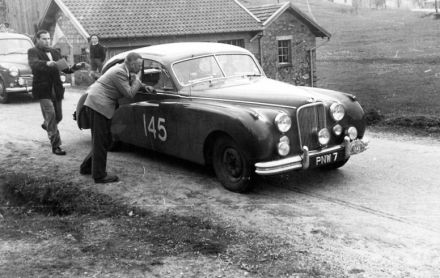 Ian Appleyard i Pat Appleyard – Jaguar Mk.6.