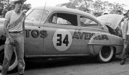 Chano Ureta – Oldsmobile.