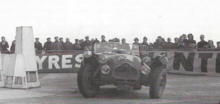 Godfrey Imhof i Betty Frayling – Allard Caddilac J2.