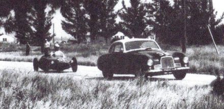 David Hirsch i Bob Gegen - Aston Martin DB2, Beau Clarke i Charles Hassan - Bandini Crosley.
