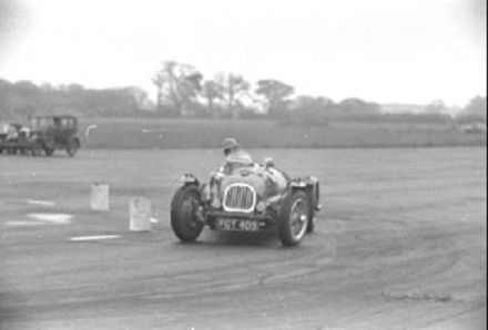 Snetterton Aston Martin Owners Club - 1952