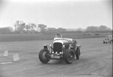 Snetterton Aston Martin Owners Club - 1952