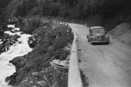 Otto Gastell – Renault 4 CV.