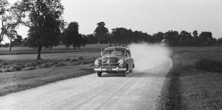Baumkirchner Colloredo – Borgward Hansa.