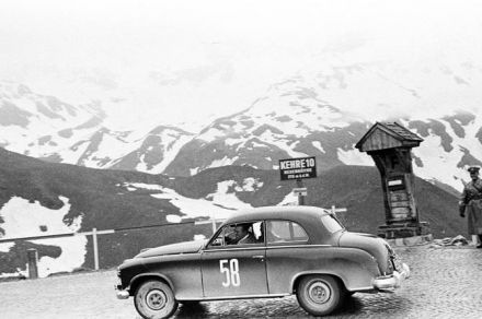 Theodor von Harlessem – Borgward Hansa.